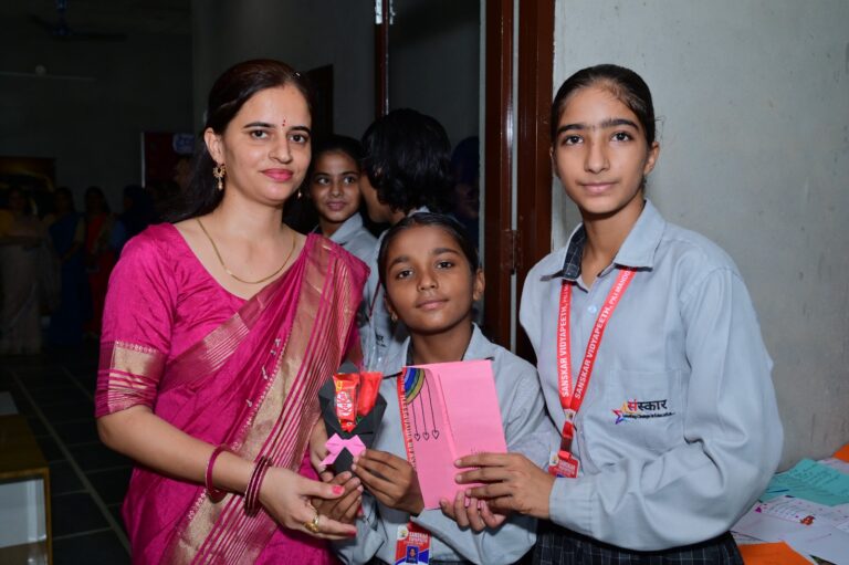 Teacher's Day celebration at Sanskar Vidyapeeth – photo 13